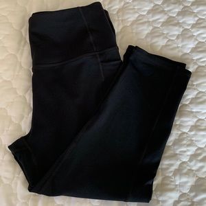 NWOT sketchers go walk workout crops made of Spandex & nylon nice…
